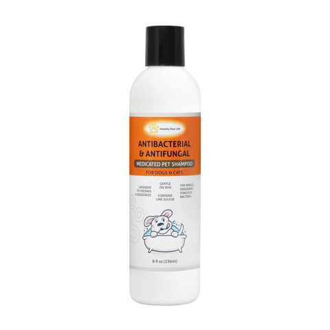 Classic's Medicated Pet Shampoo - Veterinary Treatment Against Ringworm, Mange, Lice, and Dry Skin