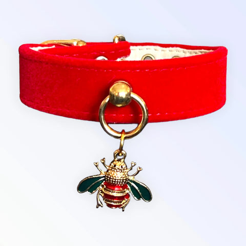 Red Velvet Bee Collar